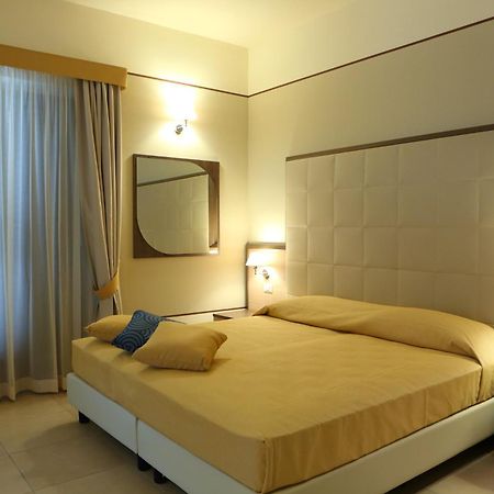 Hotel Milazzo Luaran gambar